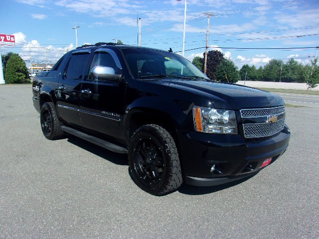 Pre-Owned 2013 Chevrolet Avalanche LTZ Crew Cab Pickup in Bangor # ...