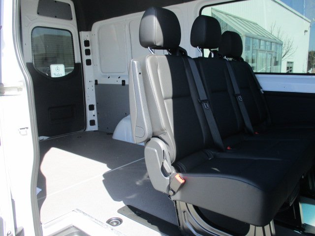 New 2019 Mercedes Benz Sprinter 2500 High Roof 144 Rwd Passenger Van Rwd Full Size Cargo Van